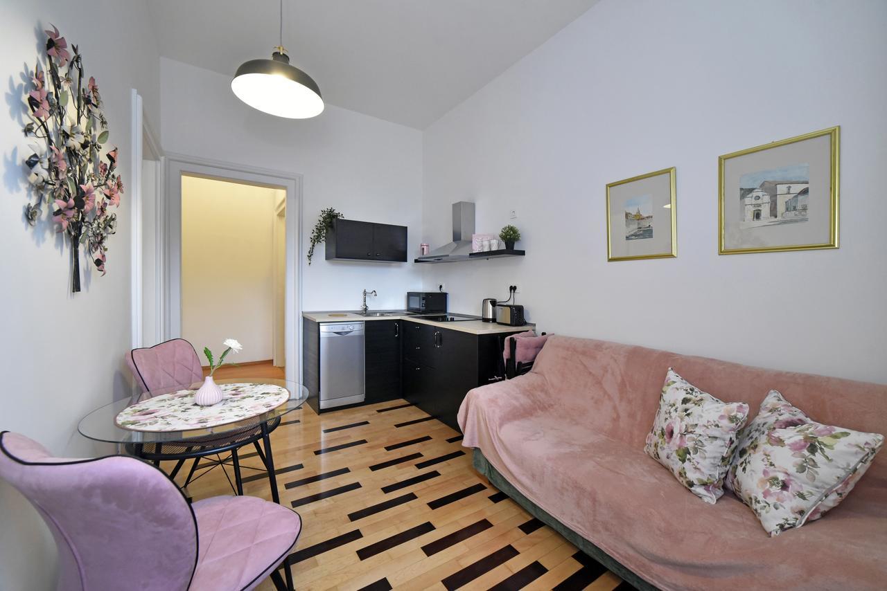 Favourite Apartments Загреб Экстерьер фото